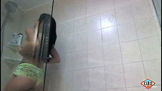 Tight Babe Cleo Pounds Her Pussy in Shower!