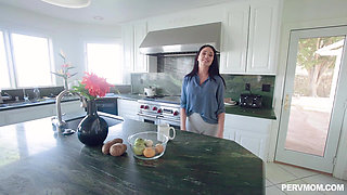 Brooke Beretta Perv Mom Titfuck Step Son