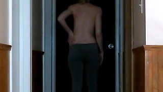 Catwalk in Grey Yoga Pants