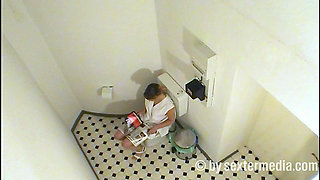 Amateur Phone Sex on the Doctor's Toilet