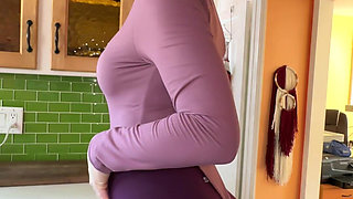 Rich MILF Needs Fixing! Best Friends Stepmom Don't!