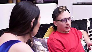 MILF AF Josephine James Couch Seduction