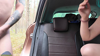 Teen Experiences Her First Anal Sex in the Car