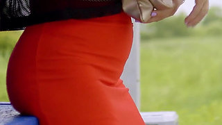 112-i Love Teasing Drivers, Sexy Dressed in a Skirt and Stockings, While Waiting for My Bus *60fps