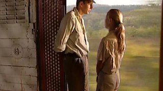 Dora Venter Has a Man Make Her a Beard of Jizz on Her Face - Private Porn Sex Videos