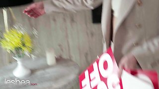 Admirable Sabrisse - romantic clip - Lesbea