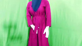 Hijabi Muslim Pakistani gorgeous bhabhi