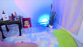 Petite Sex Wants to Be Fucked with Her Glasses and Leave All Her Milk in Them