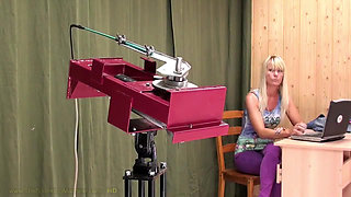 Anastasia Spanking Machine - Ass Whipping