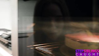 Blooming Charlie Dean and Maya Sinstress's blowjob scene