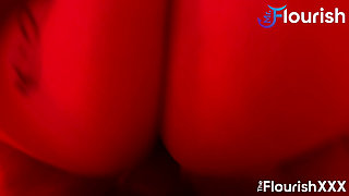 Anna Cummings Gets the Red Light Room Specialty From Mrflourish