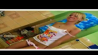 Lesley Masturbates in the Bathroom