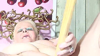 Medusa Horny and Fucks That Broom Stick