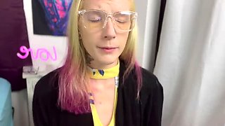 Missellie8 Solo Amateur HD: Small Tits Glasses Girl Anal Masturbation & Creampied Rough Homemade Sex