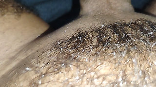 Massage of Strong Ayurveda Oil from London