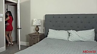 Horny Cougar MILF Alana Cruise Fucked And Swallows
