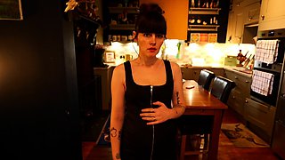 Sydney Harwin - Mommys Uncontrollable Pregnant Urges