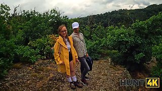 Hunt4k. she sucked a shaft and smooched her boyfriend after