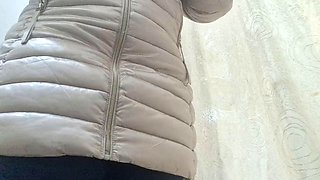 Nicoletta Embassi Squeezes Into Tiny Jeans After Big Weight Gain