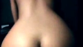 Curvy Asian Amateur's Tight Bubble Butt