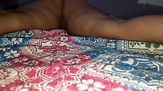 Desi Pakistani Beautiful Sali with here jija