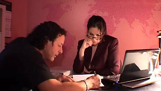 Aaa Wanted Secretary 6 (full Movie Centoxcento)
