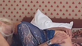 Blonde mature sexy bed games