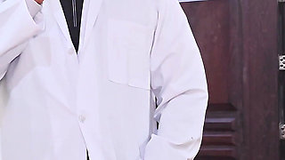 India Desi Doctor and Beautiful Nurse Hardcore Sex Video Fuck Pussy Hindi Audio