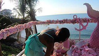 Big butt Thai girlfriend hardcore anal