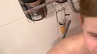 Omg! Absolutely Breaking Taboos! Trying Pee for the First Time!