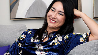 Interview with Asian MILF Isabel Love