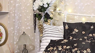 Mature Lady Shows Her Jewels to Handy Boy Who Knows What to Do