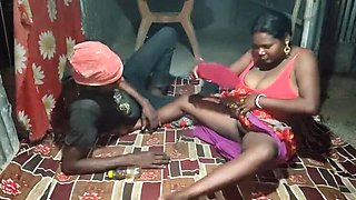Indian Wife Night Fuck - Desi Bhabhi Doggy Style Anal Sex with Big Tits