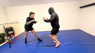 Kourtneyinked Overpowers Maskedrider