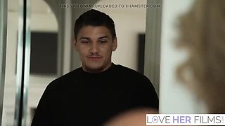 Curvy MILF Andie Anderson Blows and Gets Hardcore Fuck in Bathroom