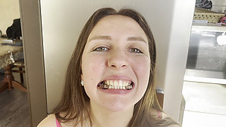 Bite Crush Meat Tease POV