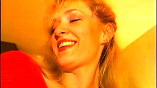 Slutty amateurs sucking cocks in group sex party