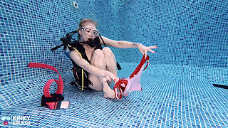 Underwater Scuba Strip Challenge & Vibe Climax