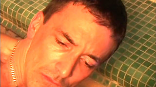 In the Pool He Licks Her Pussy and Then Breaks Her Ass