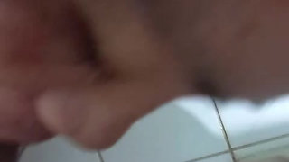 pinay ass fucked while taking a bath