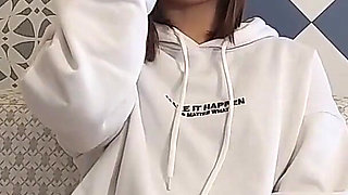 Scheduled to Be Uploaded in June! Completely Amateur! Rei-chan in Her First Shot