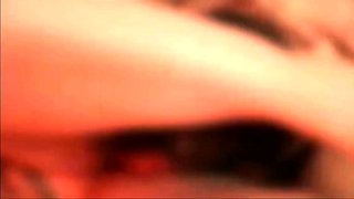 Dreier mit deutscher Blondine, whrend ihre Freundin auf Abr