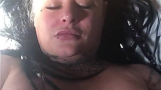 Make Her Cum Then Jizz on Her Face