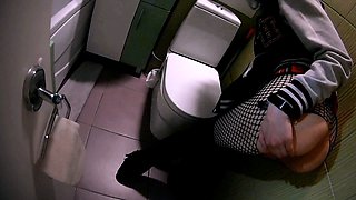 Real amateur gloryhole in Czech hostel