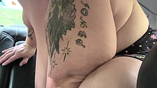 Rocking That Backseat She's a Squirting All Over That Cock Meat