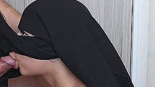 100. Last Blowjob Cum on Face Mia Niqab