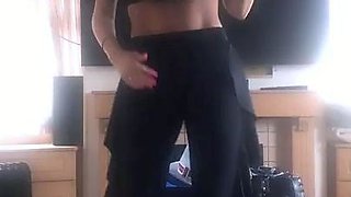 Amateur Big Boobs jerks Big Dick