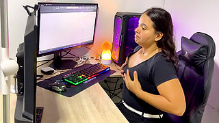 Wife cheating on husband at work with boss