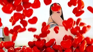 Josie Tucker - The Gift Of Anal
