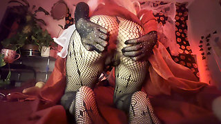 Altgirl in Fishnets Destroy Her Pussy / Fisting Squirt Sucking Milking Peeing Ahegao Riding Smoking Halloween